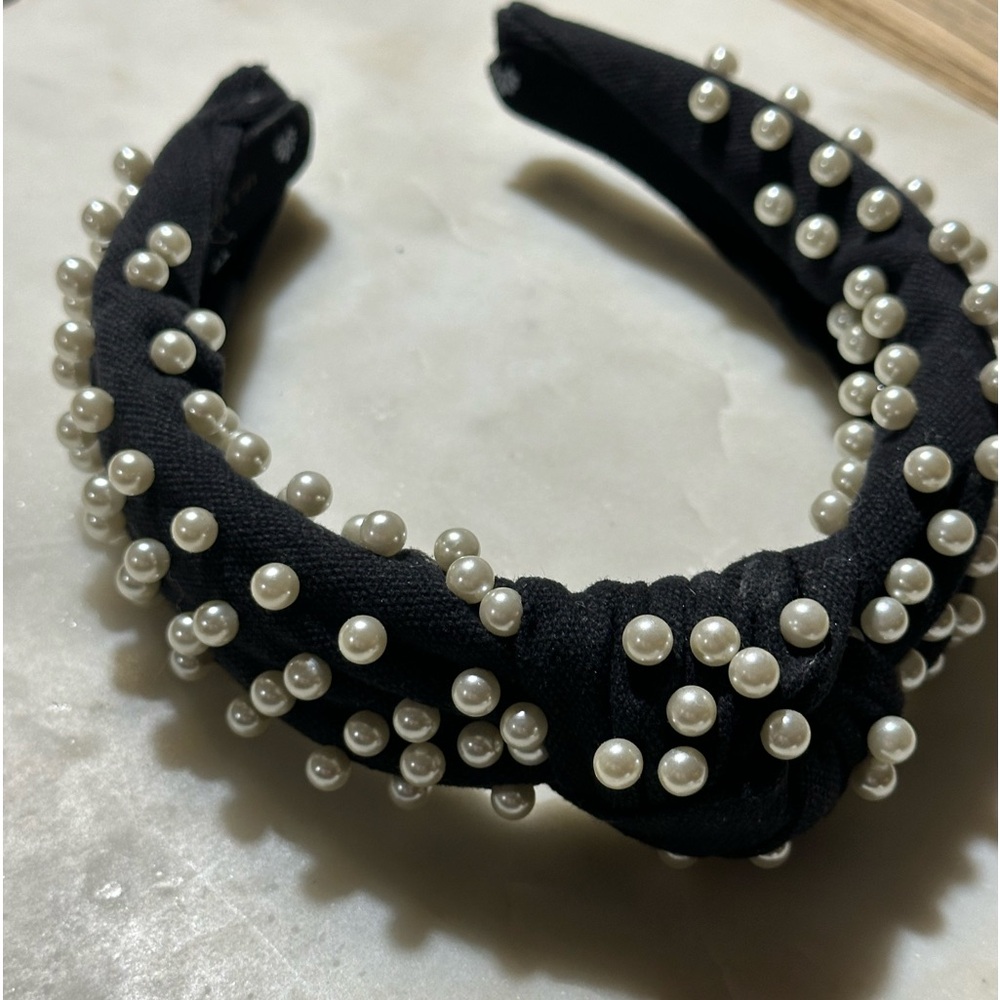 Bundle of knotted headbands I'm including one Lela Sadoughi